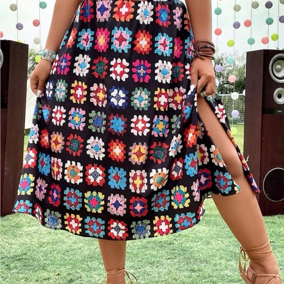 Quilt Pattern Multi Color Light Weight Midi Skirt - Picture 3 of 6